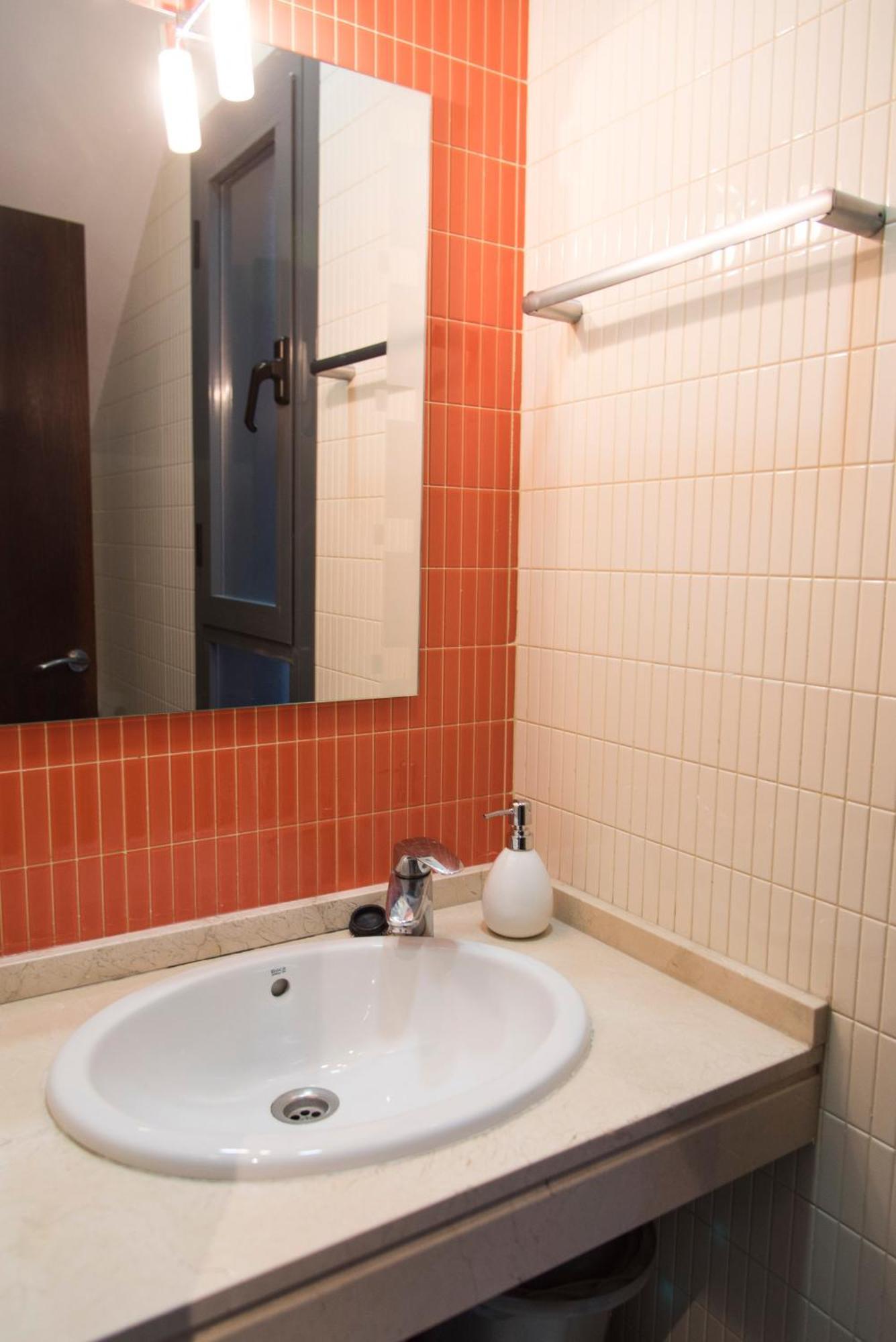 Free Parking Duplex Seville Ngoại thất bức ảnh