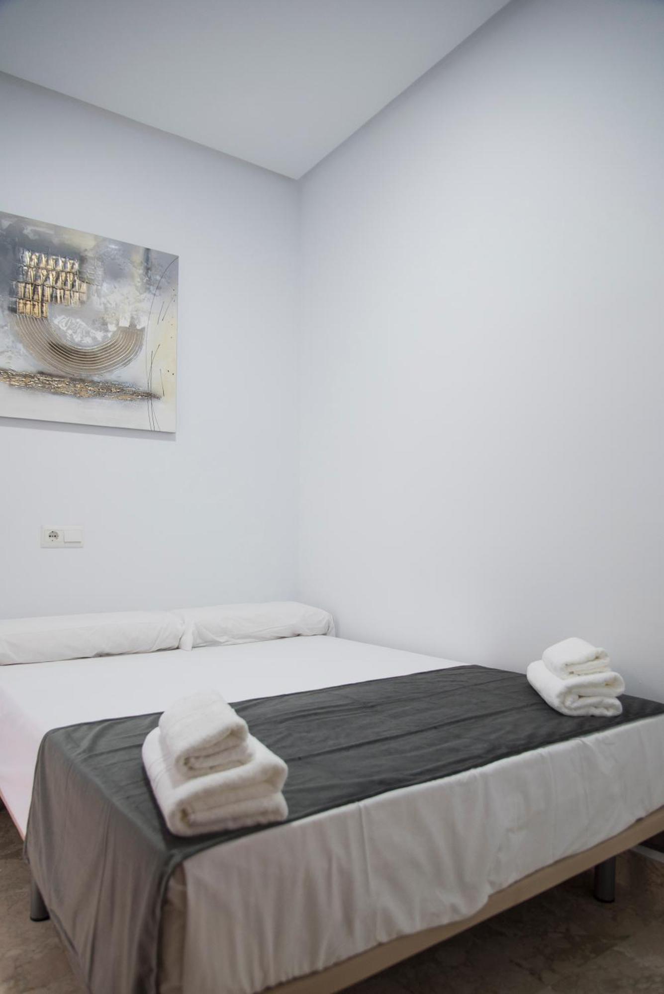 Free Parking Duplex Seville Ngoại thất bức ảnh